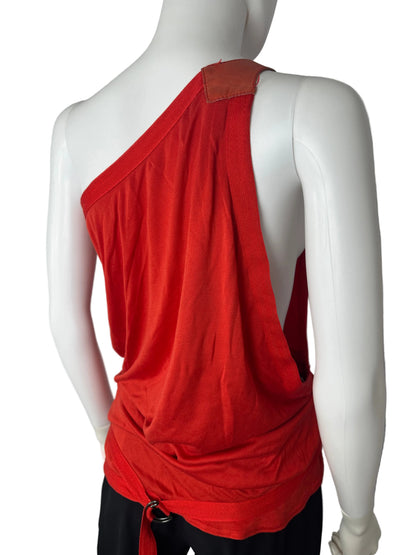 https://cdn.shopify.com/s/files/1/0900/2729/5066/files/Alexander_McQueen_Irere_Buckle_Top_2003_Back.jpg?v=1774454795