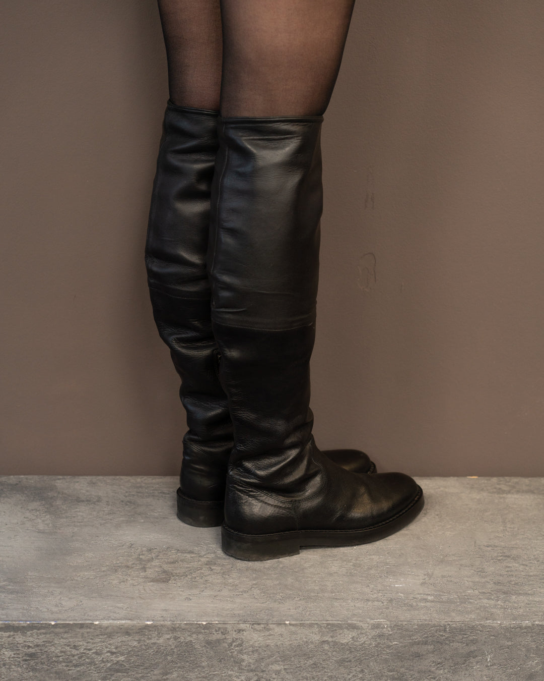 ANN DEMEULEMEESTER KNEE HIGH BOOTS (EU 39, FITS LIKE 40) | DEFAULT TITLE, Black