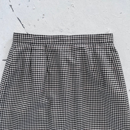 1990s Burberry skirt | Checkered, Black and White
