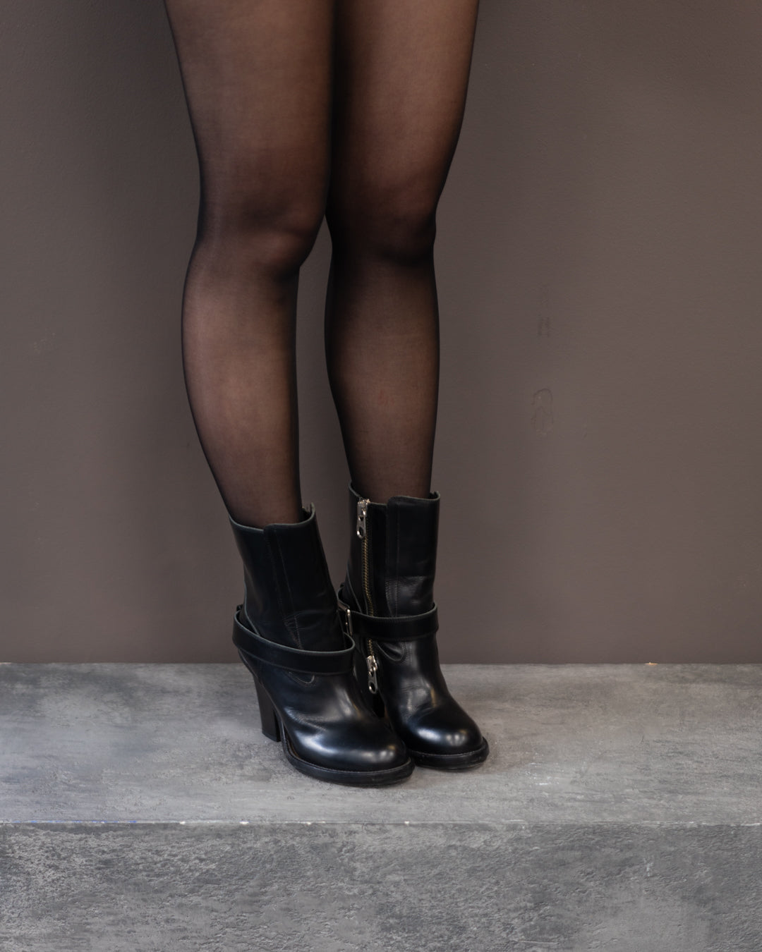 CHLOE DOUBLE ZIP BOOTS (EU 38.5)