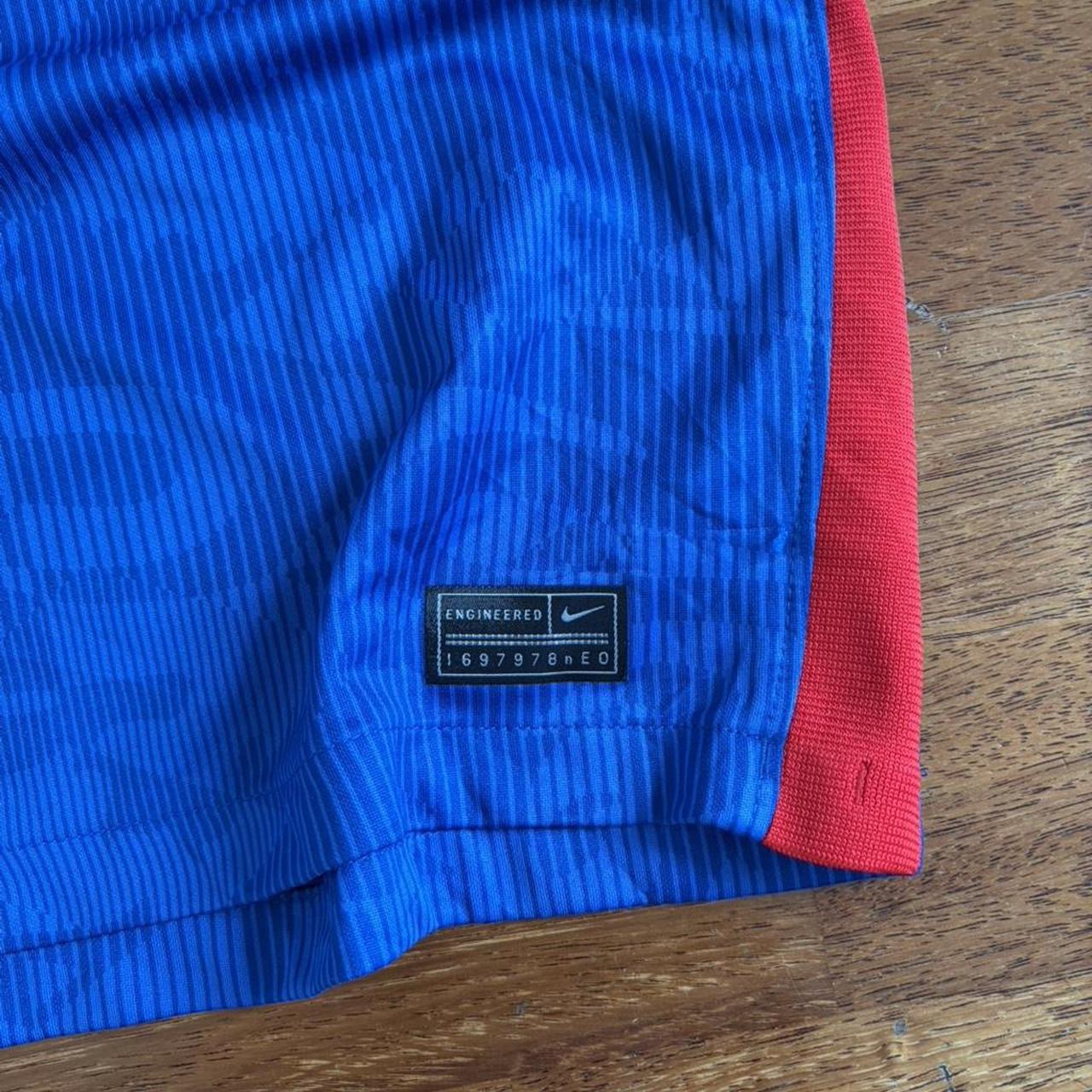 England 2021/22 Away Shirt | Medium, Blue