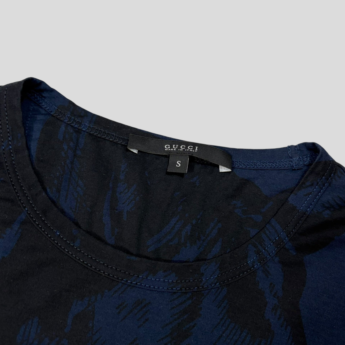 Gucci by Tom Ford 00’s Horse Print Graphic T-shirt - S/M | Blue