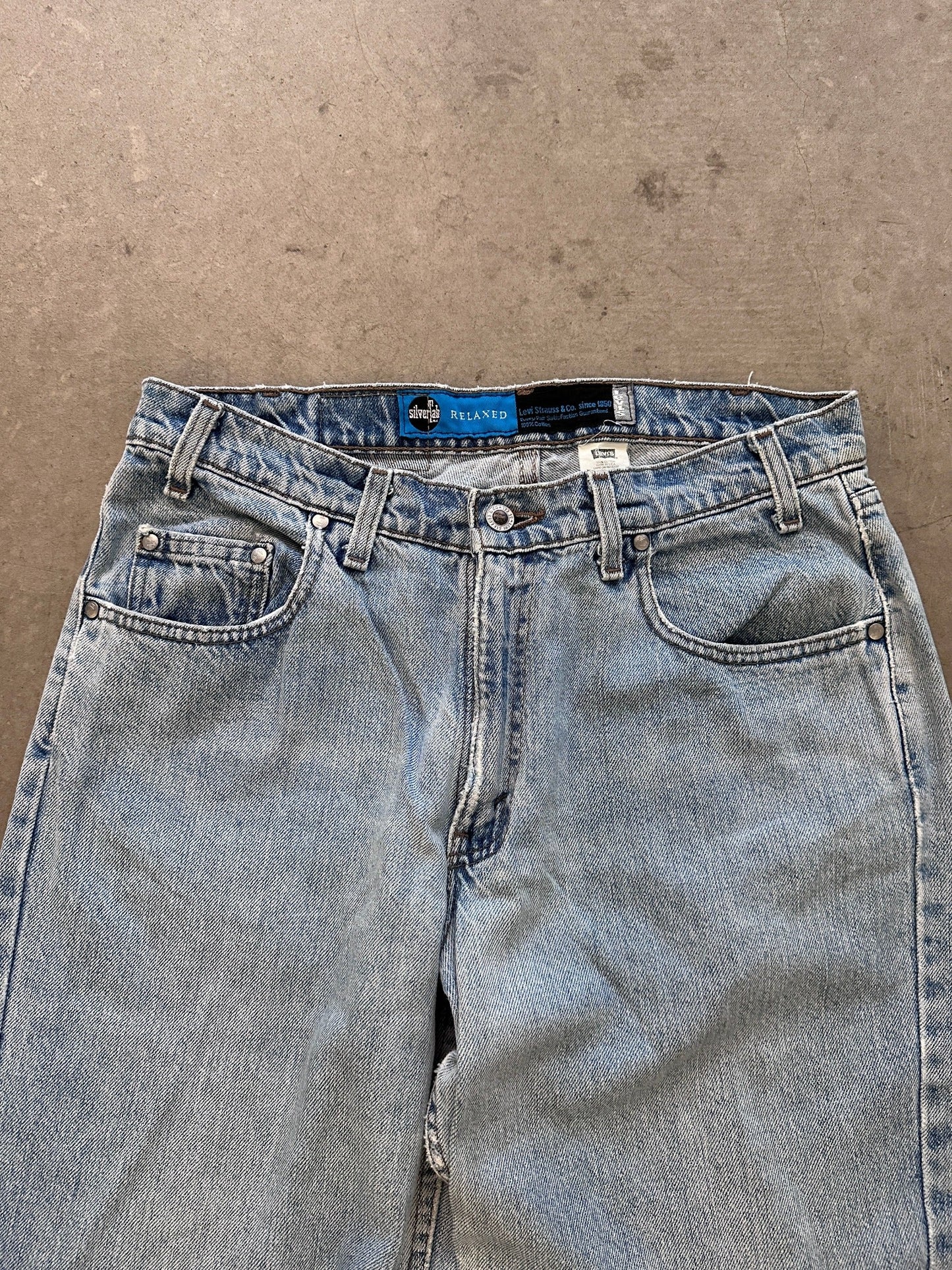 1994 Levi's Silver Tab Relaxed Jeans - 32 x 34 | W32, Multicoloured