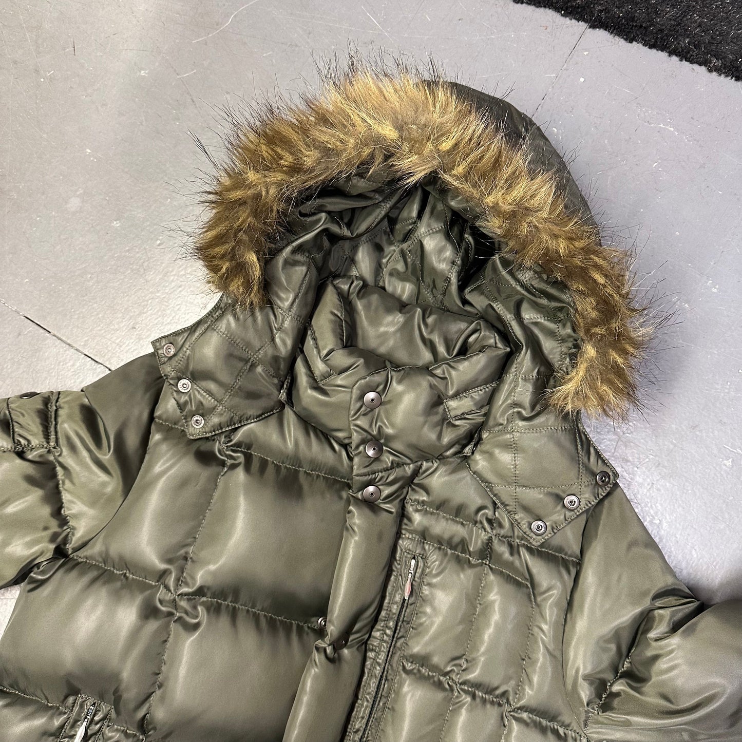 Takeo Kikuchi Puffer Jacket With Fur Hood In Olive Green ( L )