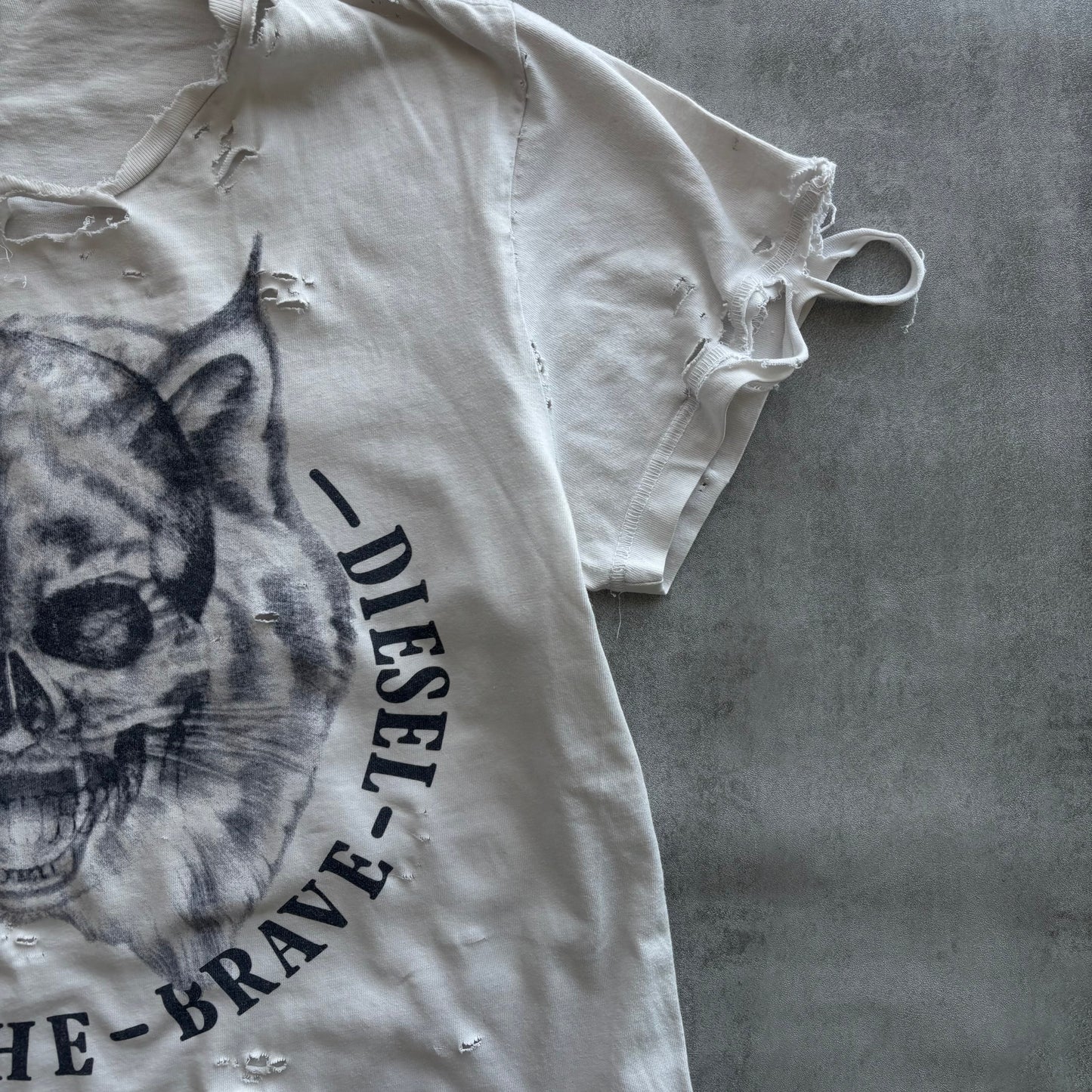 DIESEL DISTRESSED T-SHIRT | O/S, Red