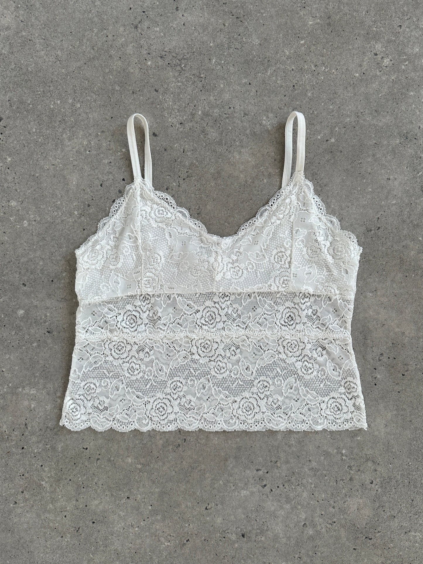 Vintage 2010s Lace Cami Top - M