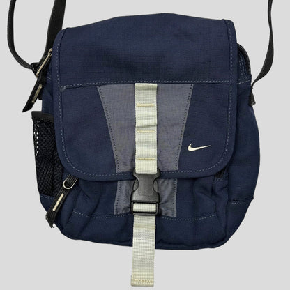 Nike 2003 Ripstop Multipocket Crossbody Bag | O/S, Navy