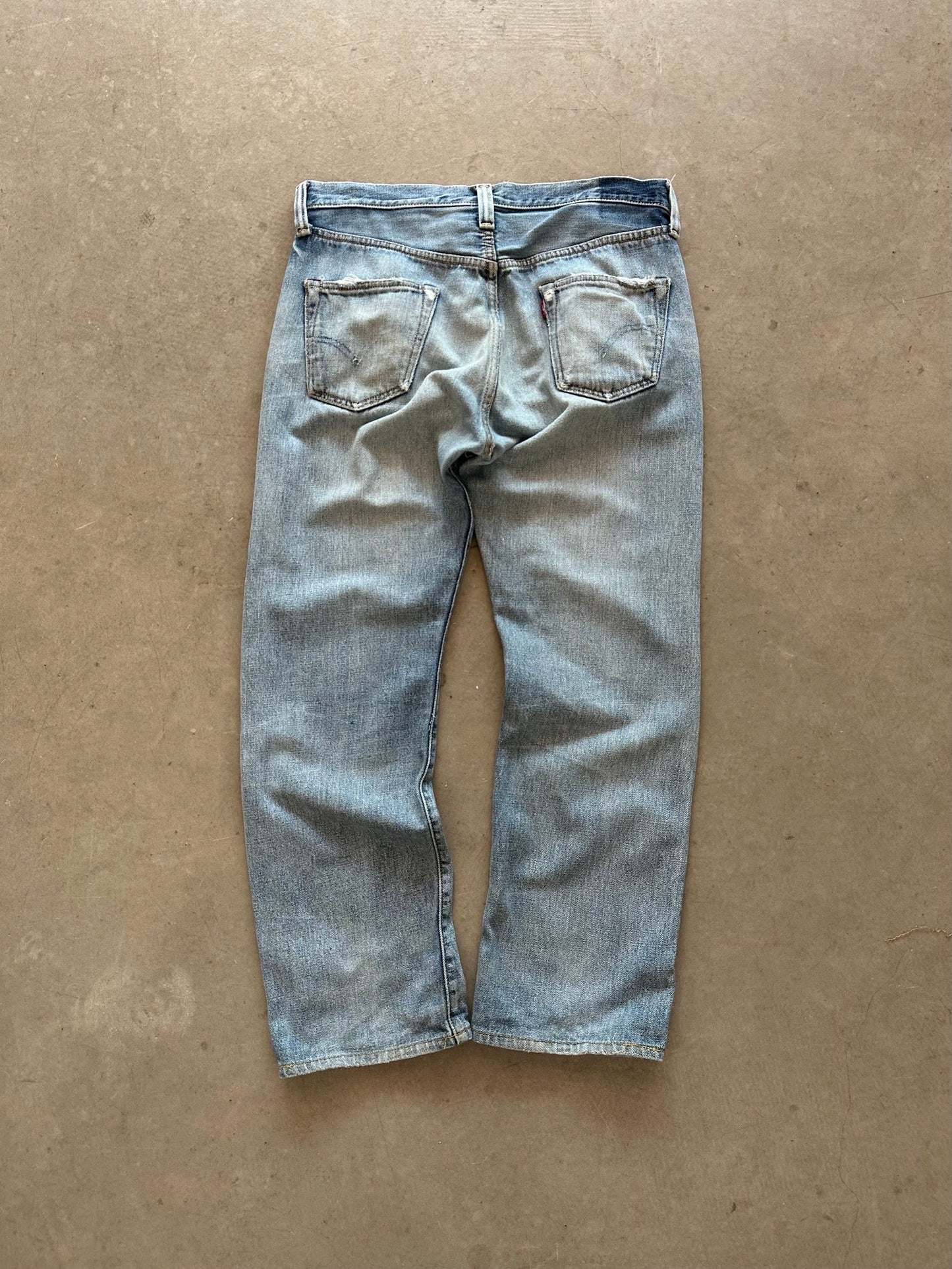 1990's Levi's 501 Repaired ‘Big E’ Selvedge Jeans - 34 x 30 | W34, Red