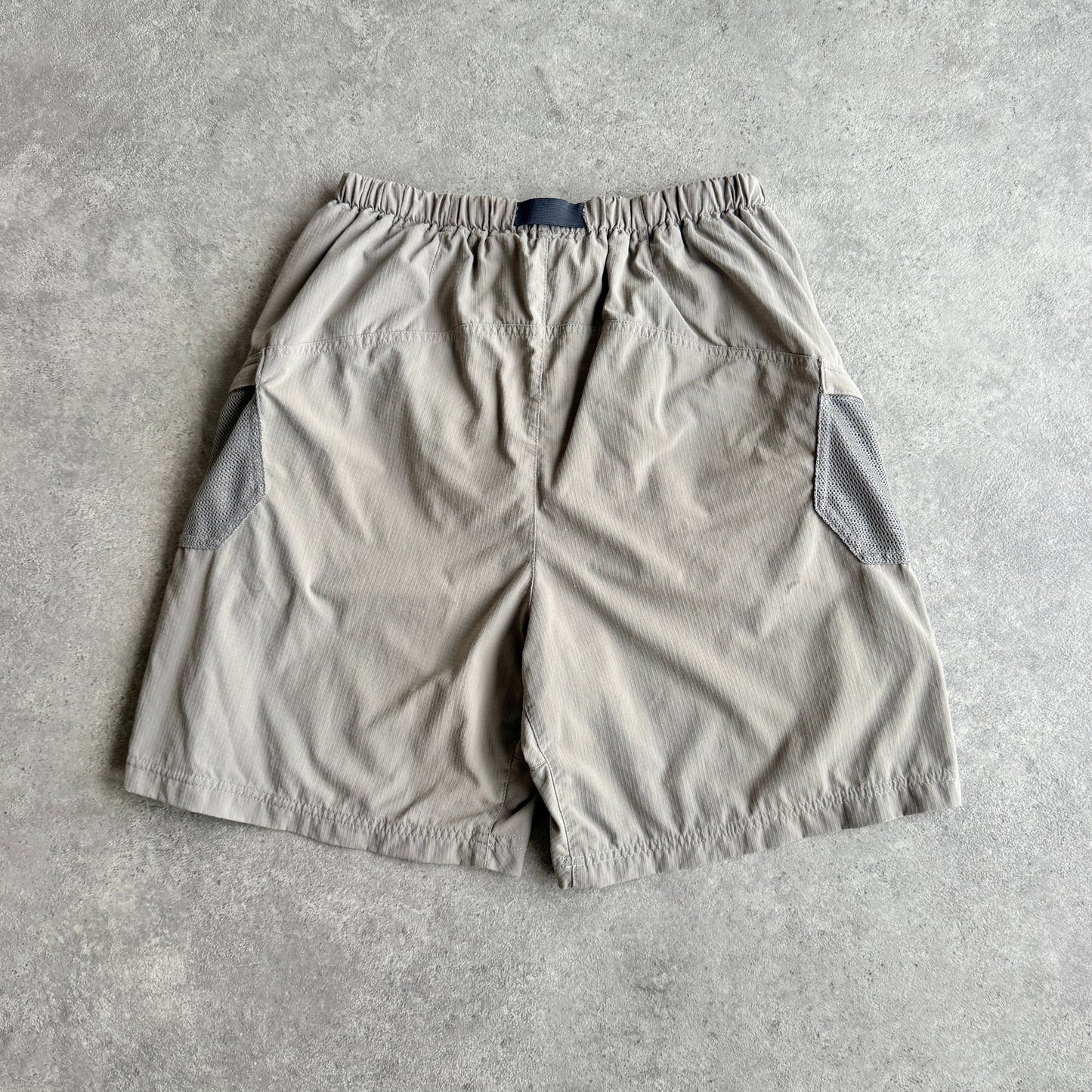 Nike ACG 2000s technical ripstop embroidered cargo shorts (L)