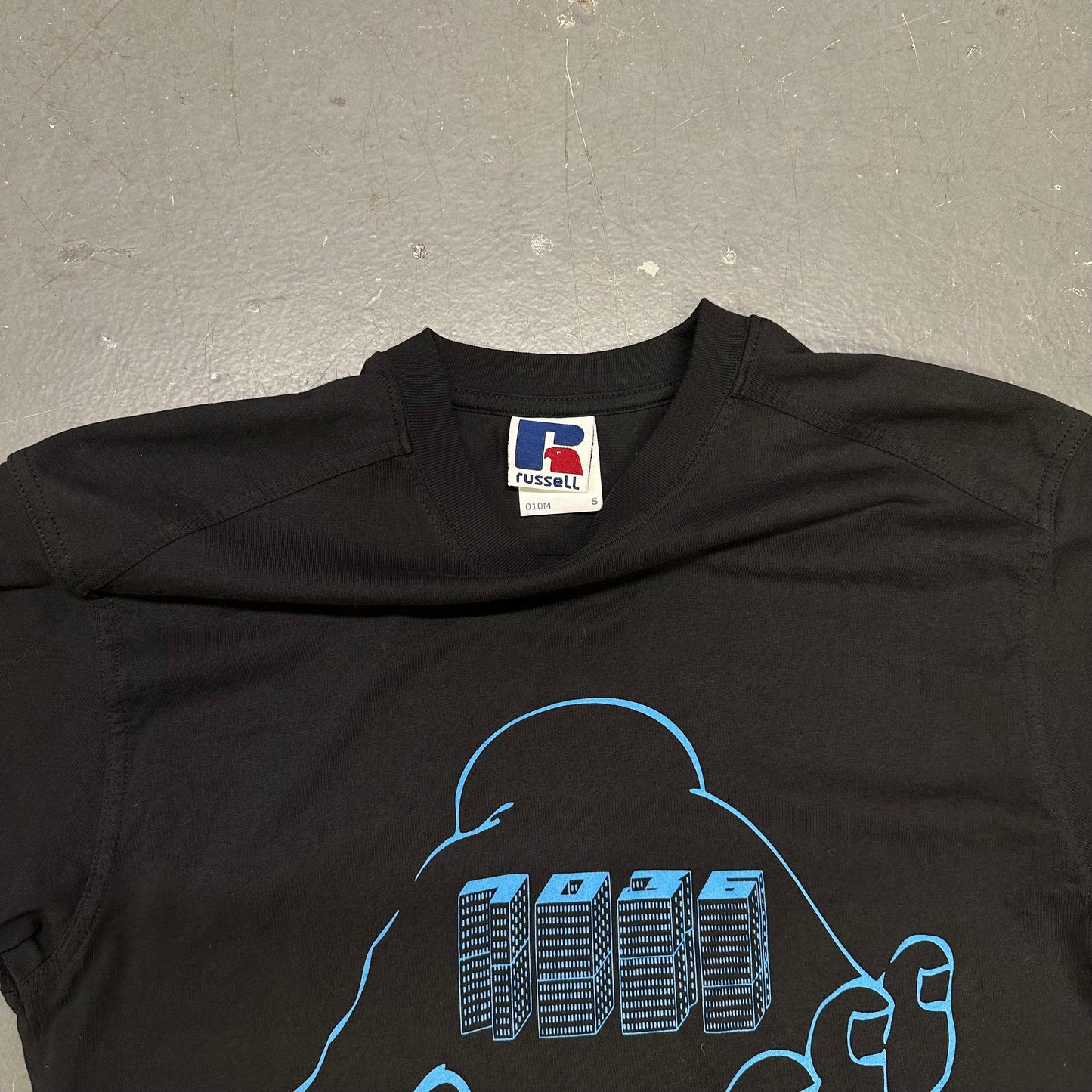 1036 Hand Tee In Black & Blue ( 2022 ) - Known Source