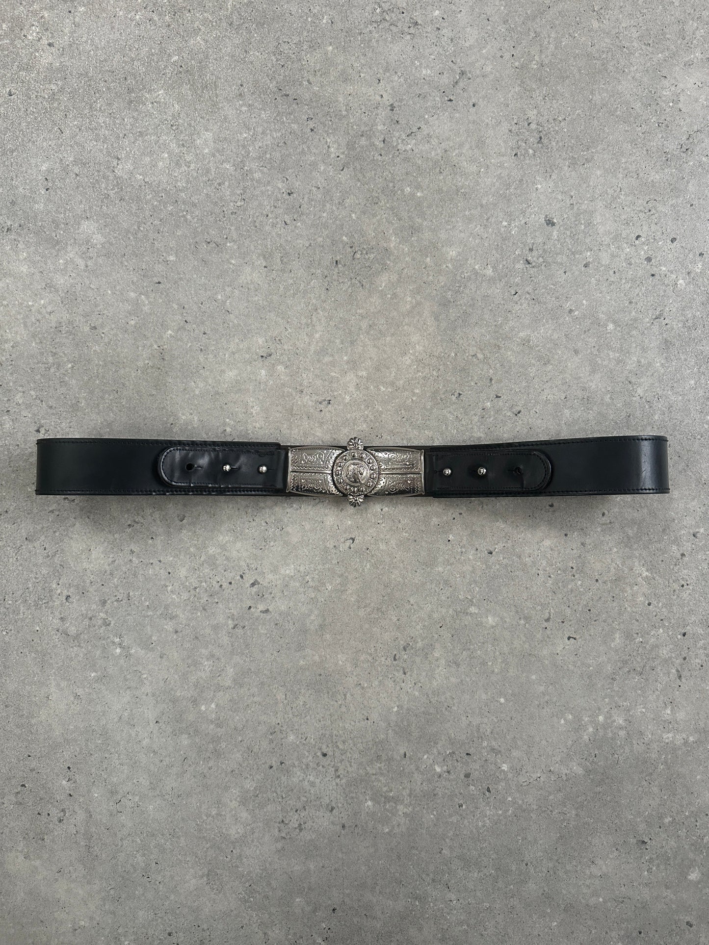 Gianni Versace Versus 1990s Panther Buckle Leather Belt - W38