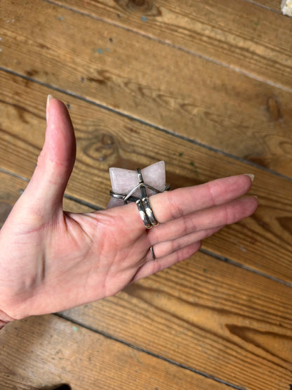 Gary Holder London 2000s Sterling silver rose quartz star ring | O/S, Rose