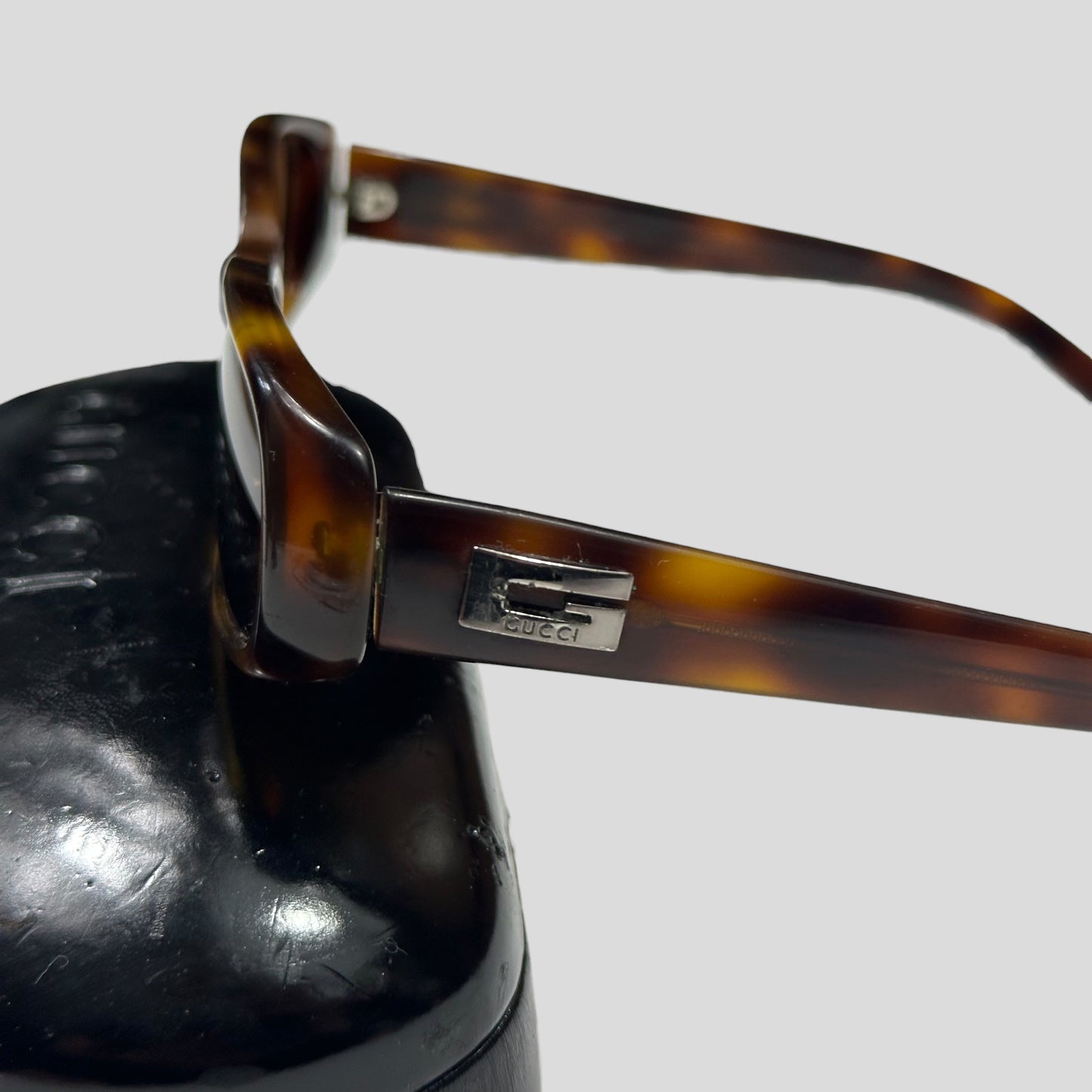 Gucci by Tom Ford 90’s Tortoiseshell Orange Lens Sunglasses | O/S, Brown