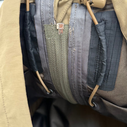 arc’teryx leaf gen one khaki green goretex windbreaker | O/S, Green
