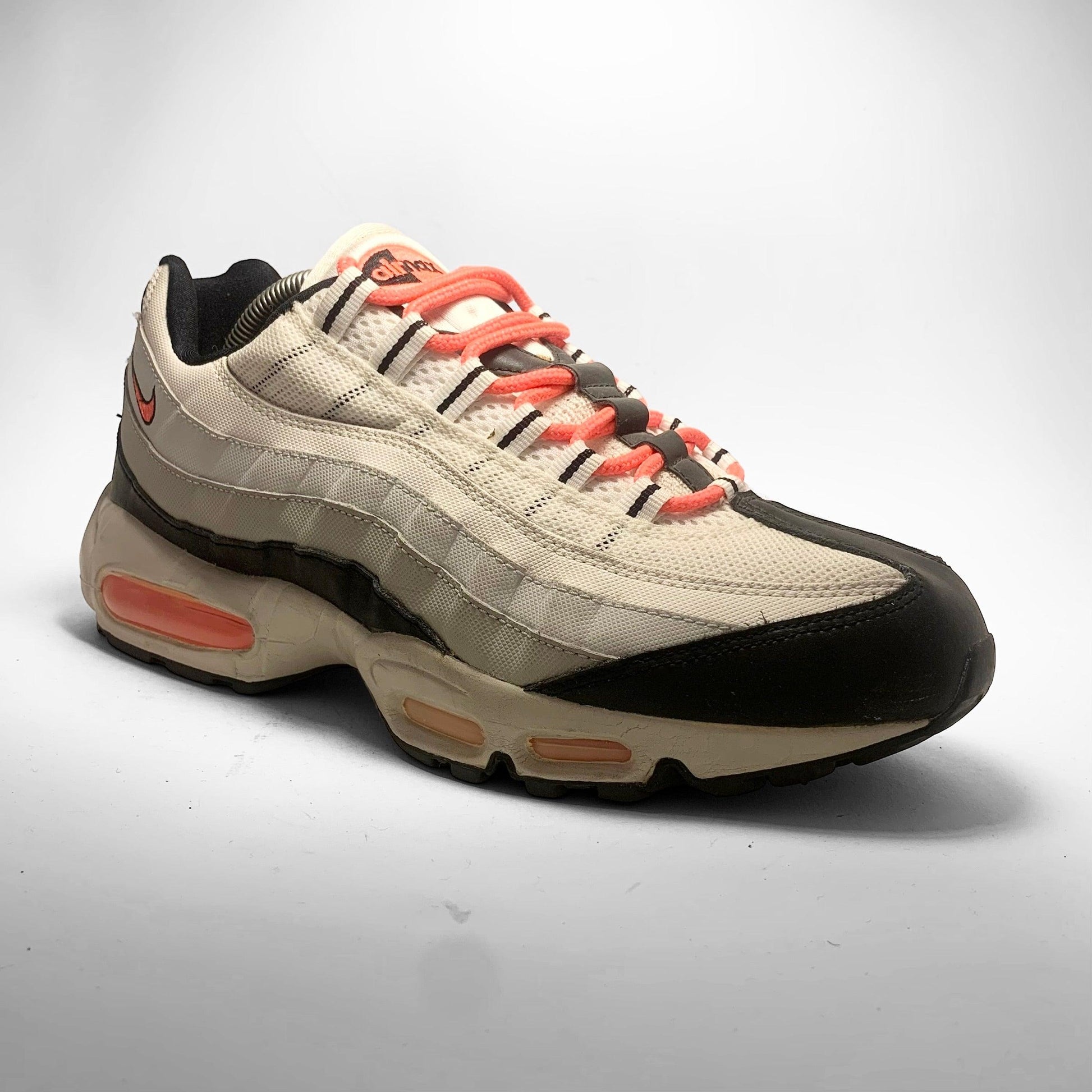 Nike Air Max 95 ‘Hot Lava’ (2008) - Known Source