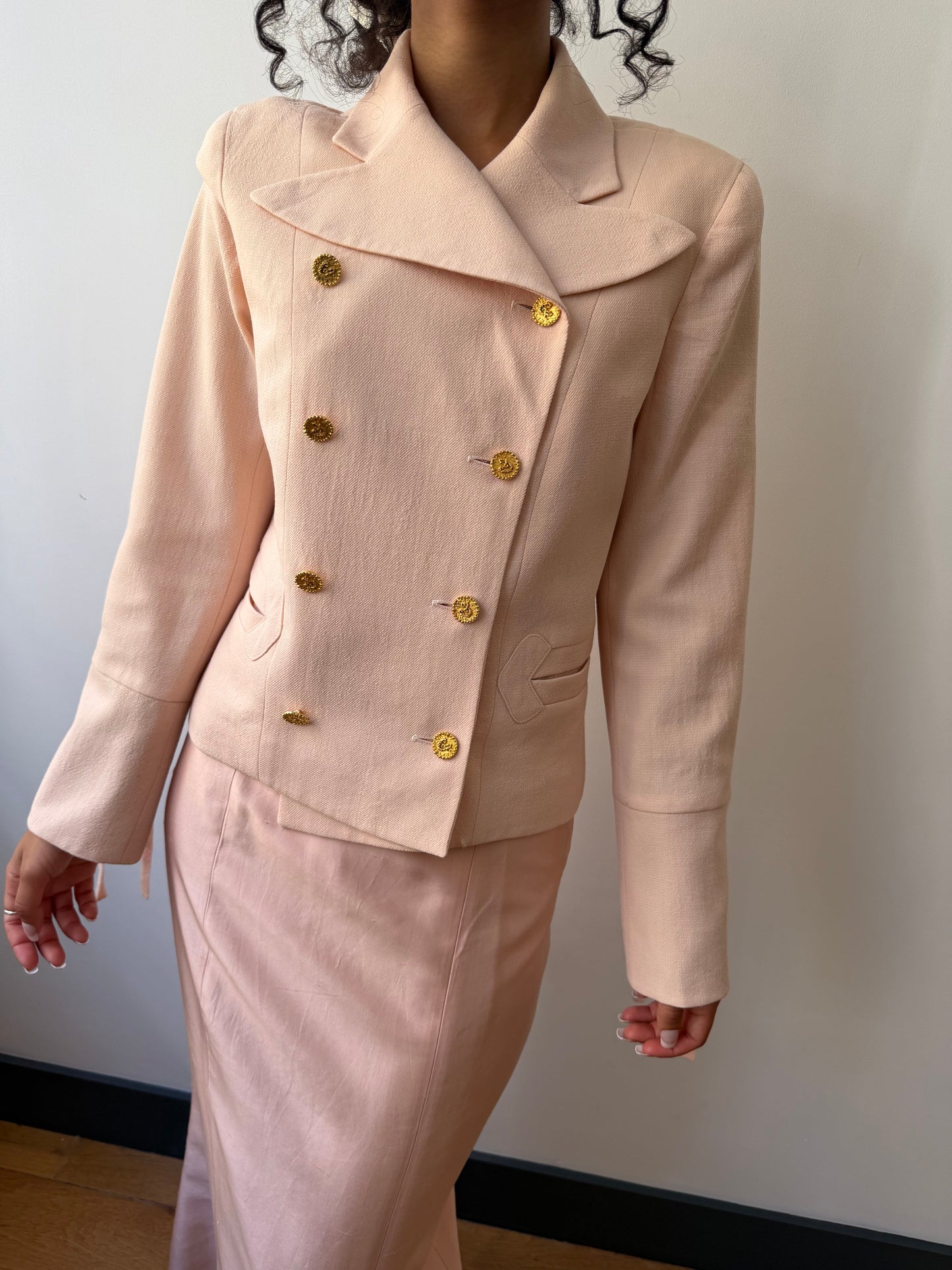 https://cdn.shopify.com/s/files/1/0620/3408/4027/files/BD02E0B7-E99E-4C0C-B86D-FE0D291FE38A.jpg?v=1780016647
