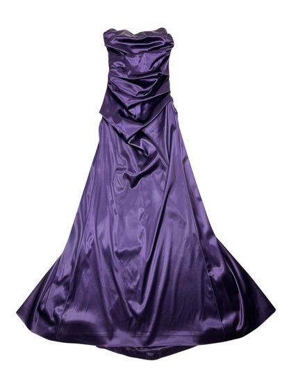 Dolce & Gabbana F/W 2009 corseted gown