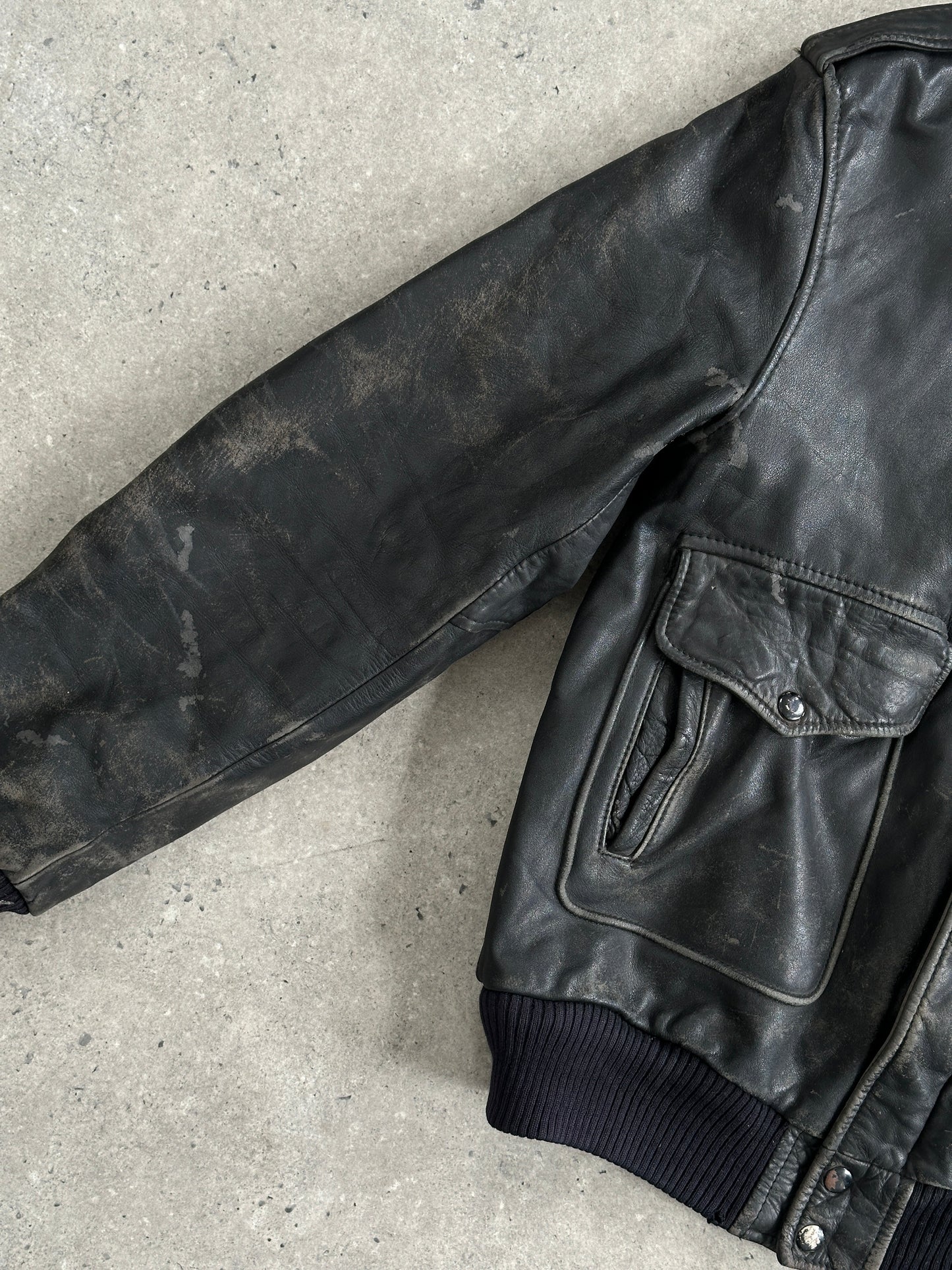 Vintage Distressed Leather Bomber Jacket - M/L