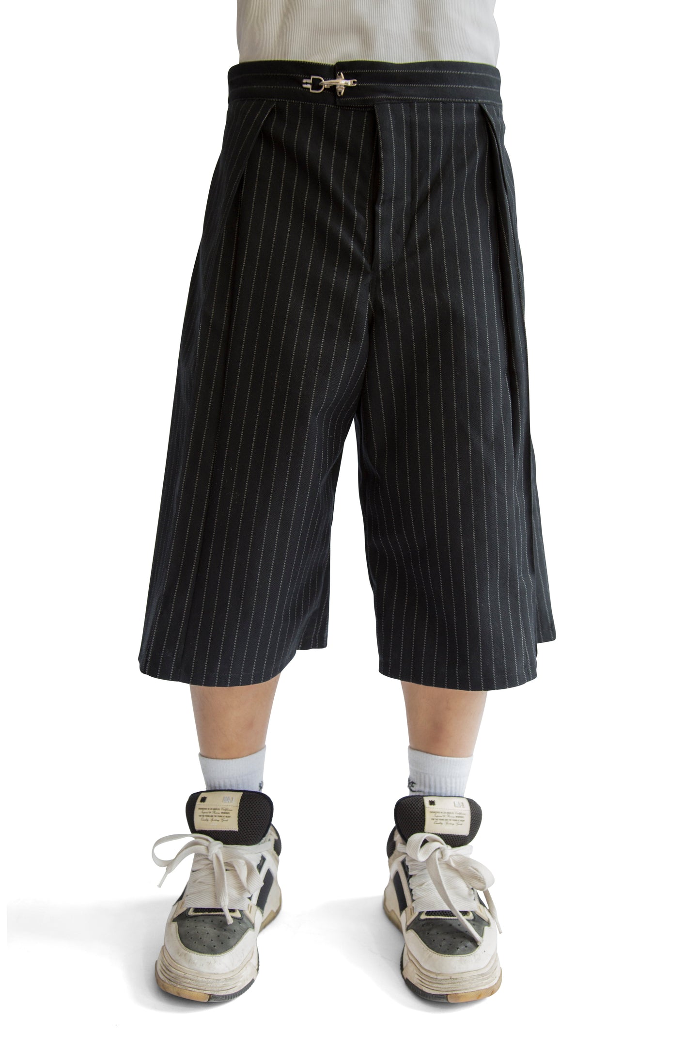 VT Rework: Black Pinstripe Pleated Shorts | Large, Black