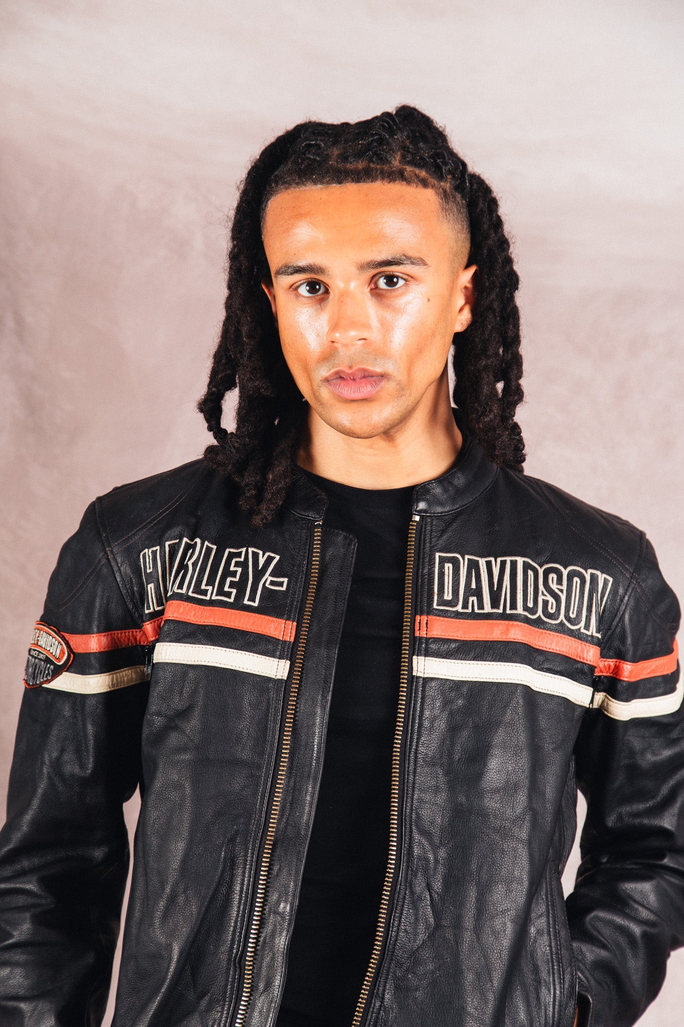 1990's Harley Davidson Spellout Leather Jacket | Medium, Red