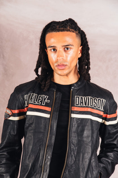 1990's Harley Davidson Spellout Leather Jacket | Medium, Red