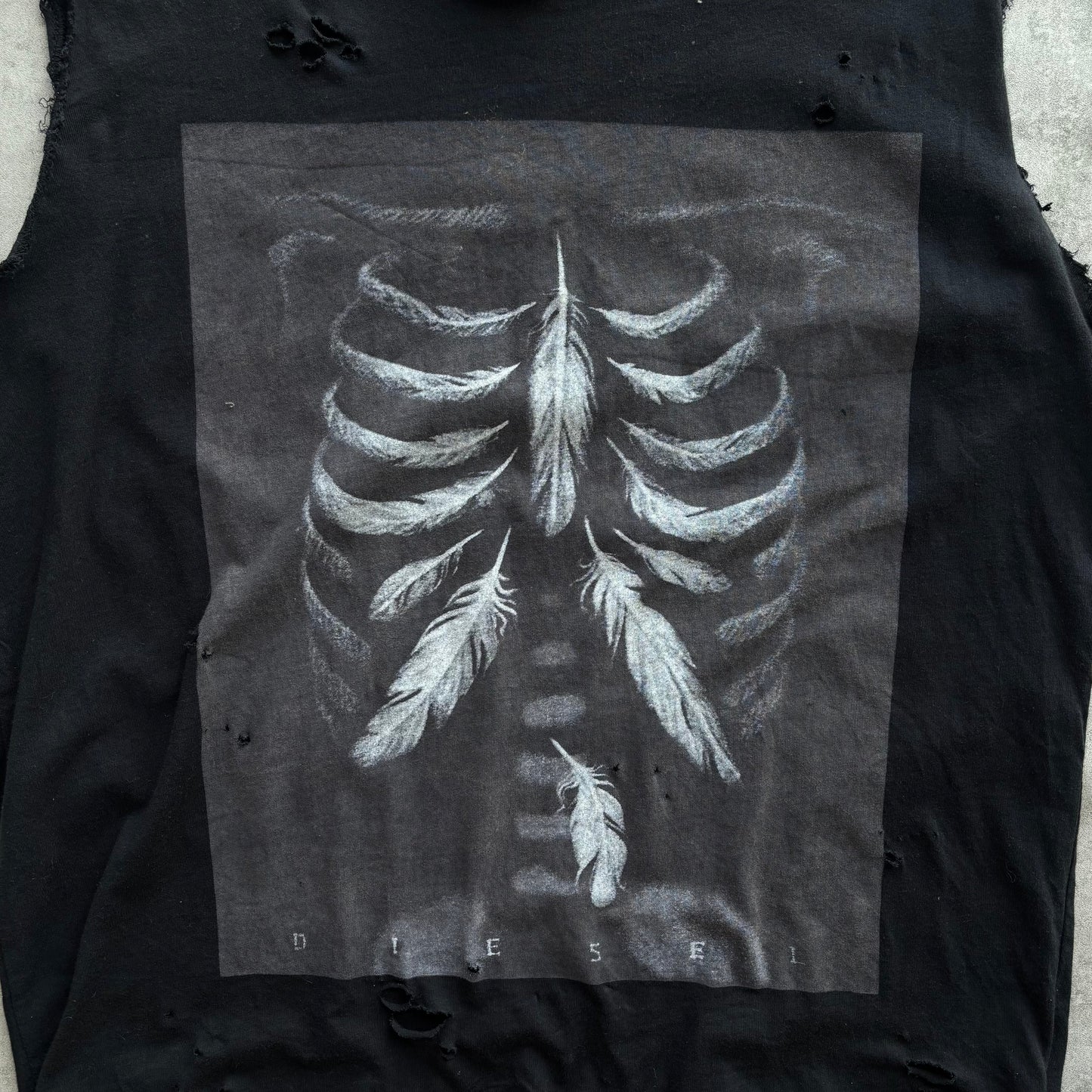 DIESEL DISTRESSED TOP | O/S, Red