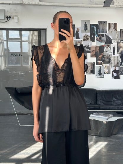 Vintage 2000s Lace Sheer Babydoll Satin Top - M