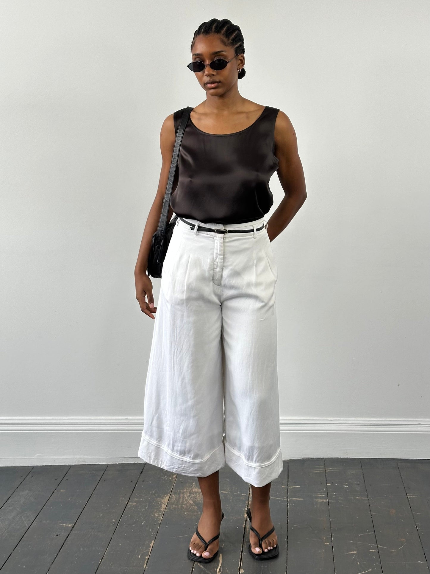 Japanese Vintage 1990s High Waisted Wide Leg Culottes - W26