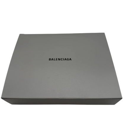 https://cdn.shopify.com/s/files/1/0564/9376/8855/files/Balenciaga_City_Bag_schwarz_18.webp?v=1782378236
