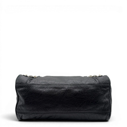 https://cdn.shopify.com/s/files/1/0564/9376/8855/files/Balenciaga_City_Velo_Umhangetasche_schwarz_Leder_vintage7570.webp?v=1779405754
