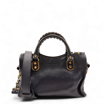 https://cdn.shopify.com/s/files/1/0564/9376/8855/files/Balenciaga_Handtasche_Giant_City_small_mit_Umhangegurt_aus_Leder_dunkelblau_2.webp?v=1781772541