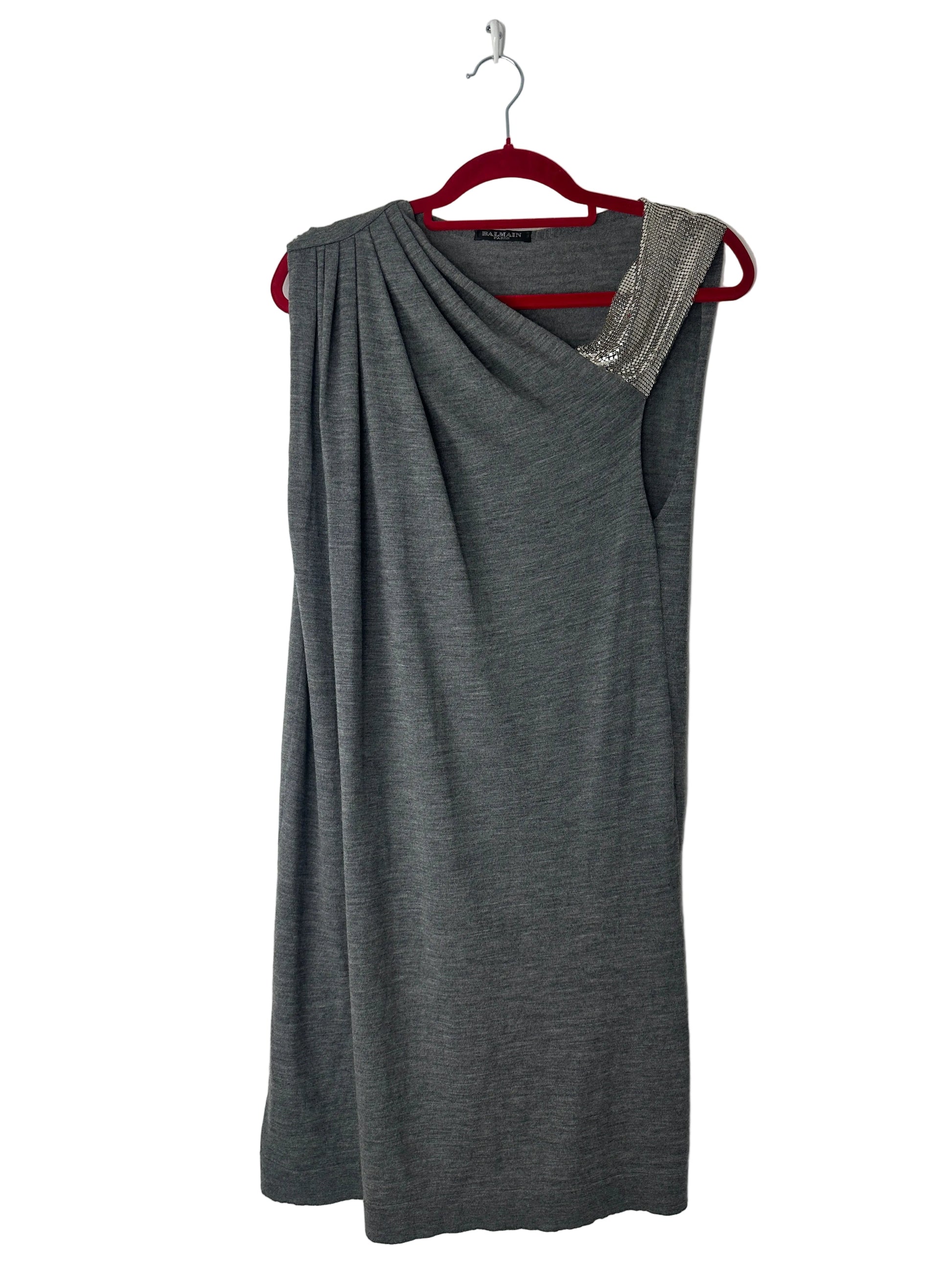 https://cdn.shopify.com/s/files/1/0900/2729/5066/files/Balmain_Chainmail_Dress_Hanger.jpg?v=1774113680