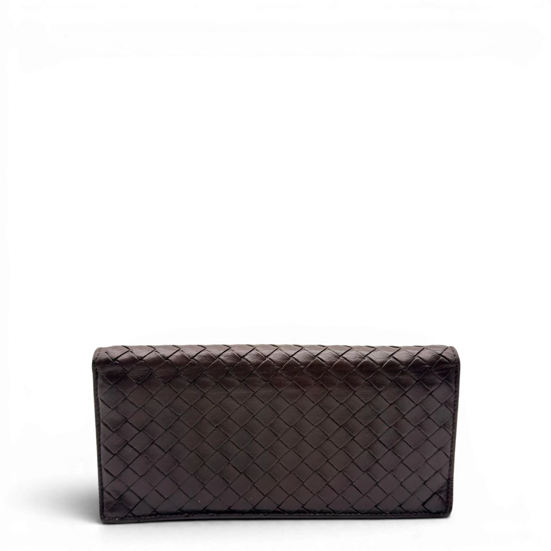 https://cdn.shopify.com/s/files/1/0564/9376/8855/files/Bottega_Veneta_Geldbeutel_Intrecciato_aus_Leder_dunkelbraun_2_2c8e4d7a-cf24-4c7e-9c8b-bf1feb10831a.webp?v=1784242042