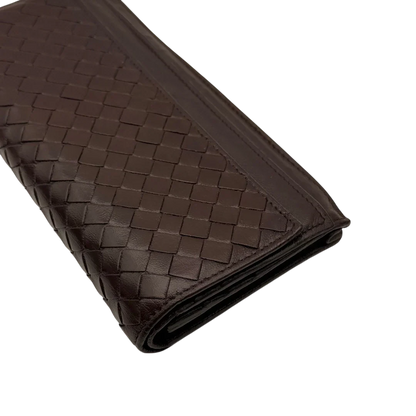 https://cdn.shopify.com/s/files/1/0564/9376/8855/files/Bottega_Veneta_Geldbeutel_Intrecciato_aus_Leder_dunkelbraun_9_9dc59d48-c391-4532-bcbb-6969abf6f628.webp?v=1784242042