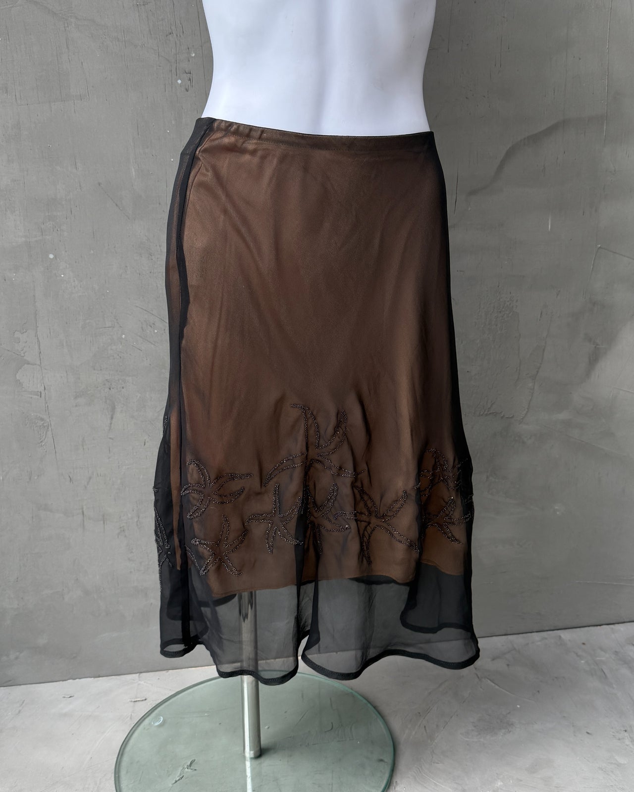 Versace Jeans Couture Double Layer Mesh Midi Skirt – XS/S-on a concrete background