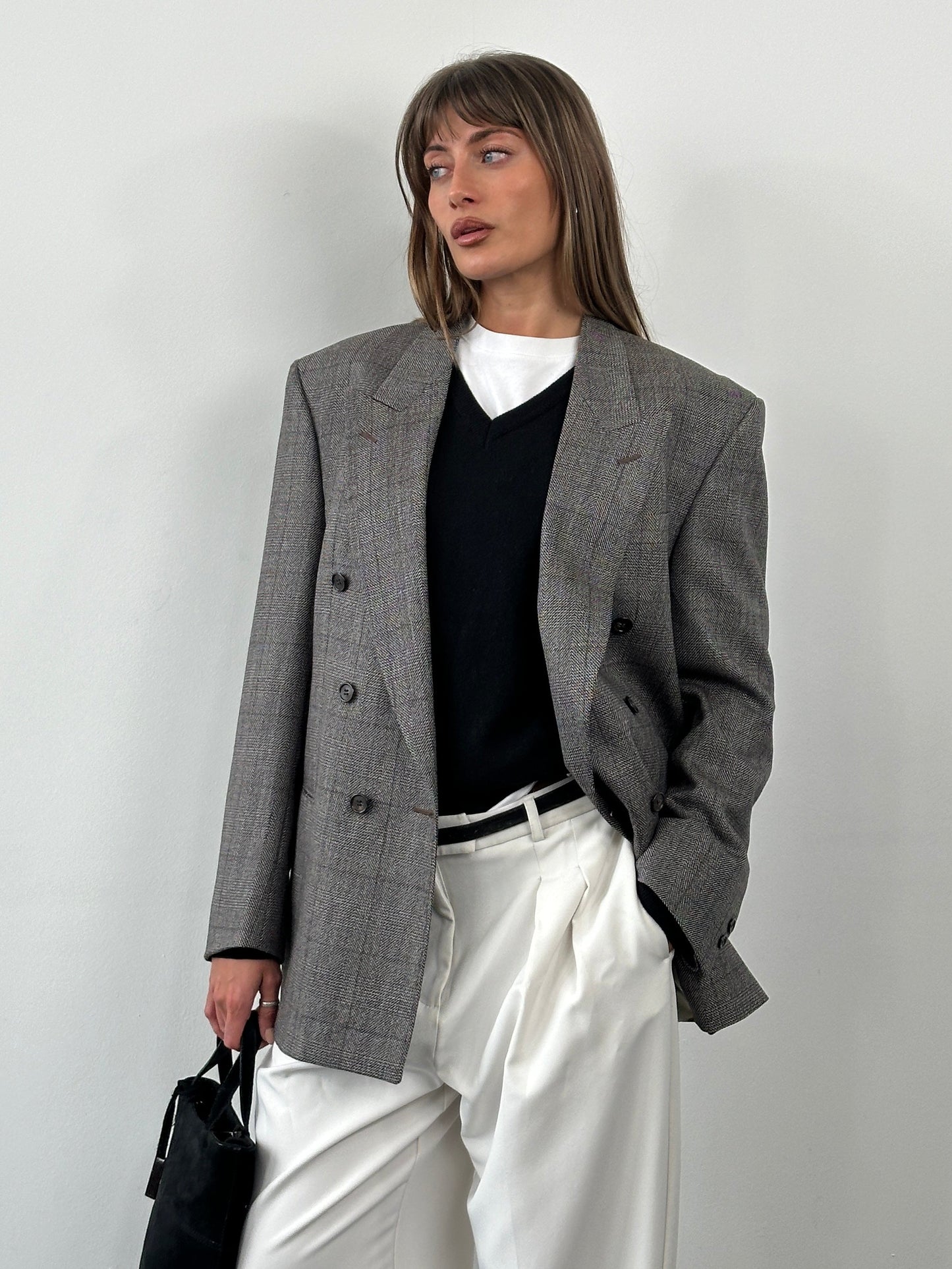 Italian Vintage Cashmere Silk V Neck Jumper - M