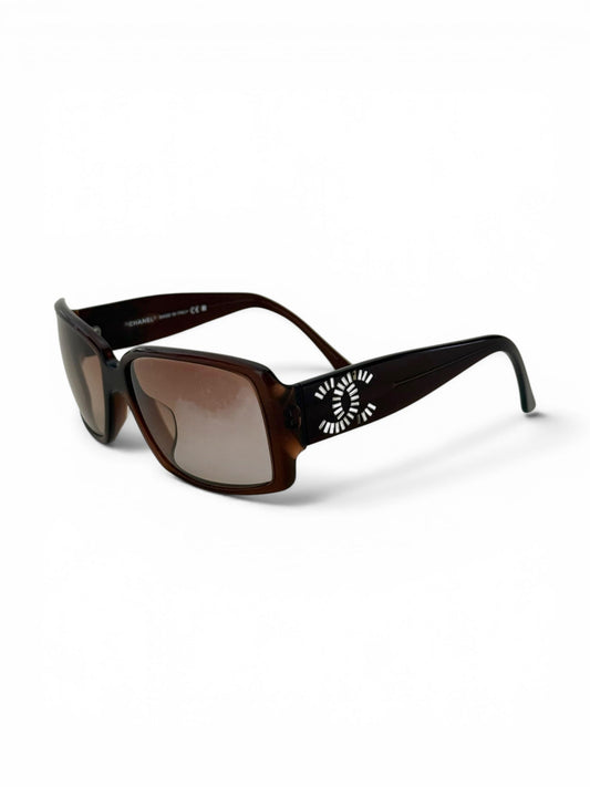2000s Chanel CC Sunglasses | O/S, Brown