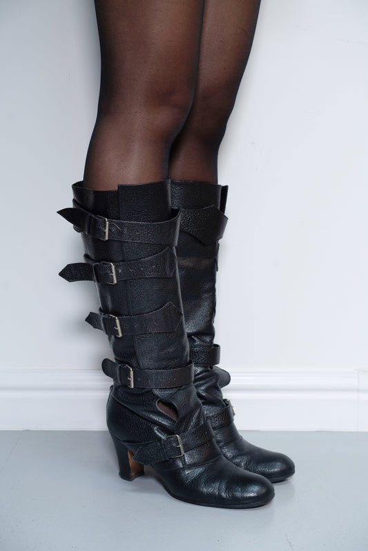VIVIENNE WESTWOOD PIRATE BUCKLE BOOTS (EU 41) | DEFAULT TITLE, Black