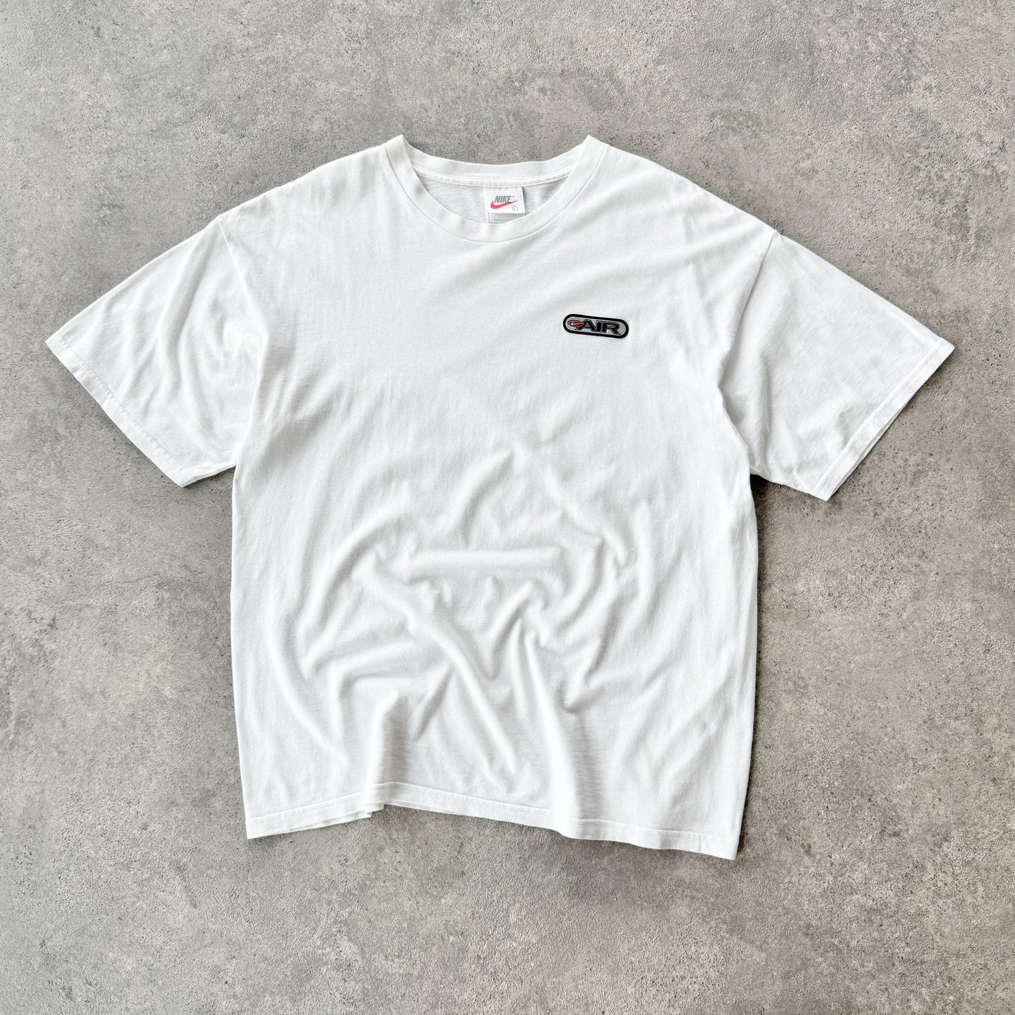 Nike Air 1990s heavyweight rubber logo tshirt (L)