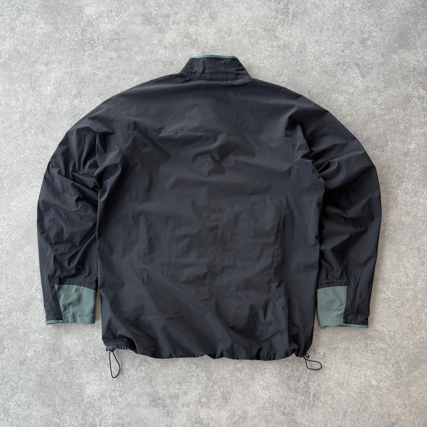 Arc’teryx 2000s technical windstopper shell jacket (L)