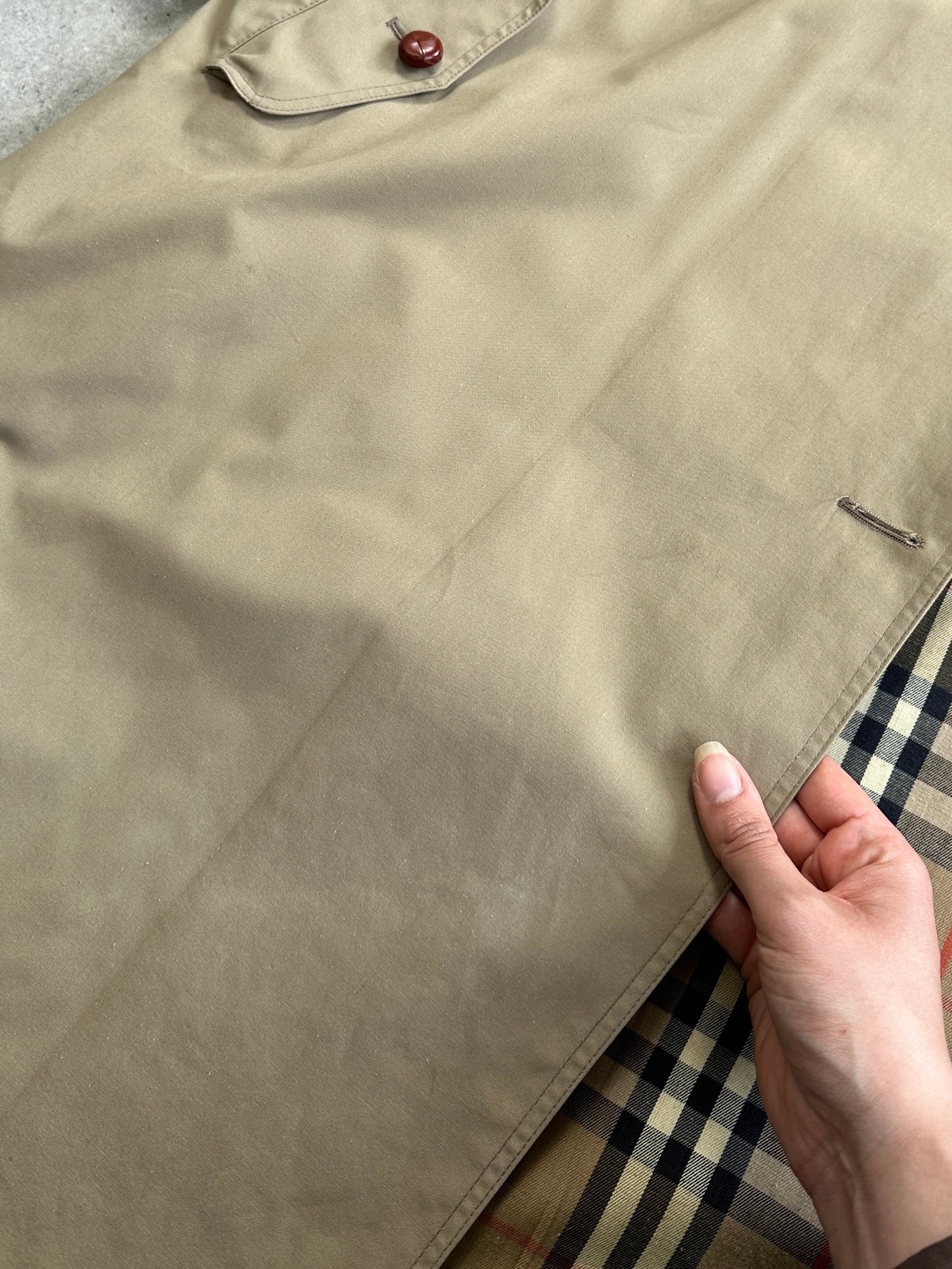 Vintage 1980s Nova Check Belted Trench Coat - M