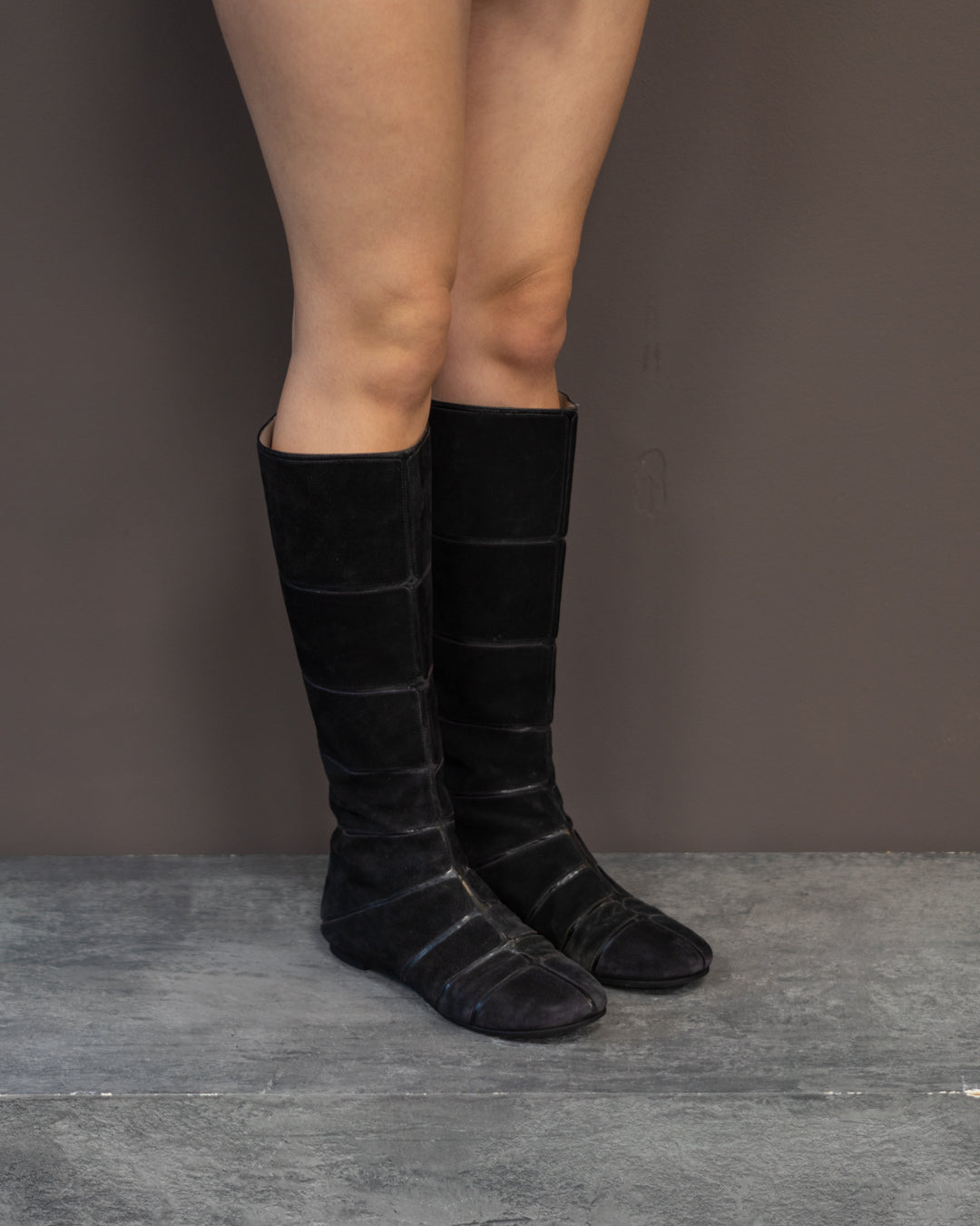 DIOR SUEDE BOOTS (EU 38)