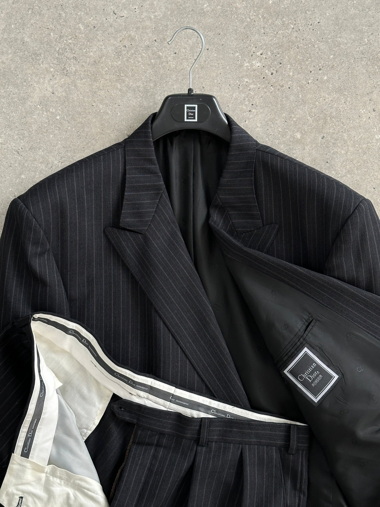 Christian Dior Monsieur 1990s Pure Wool Pinstripe Double Breasted Suit - 46L/W32