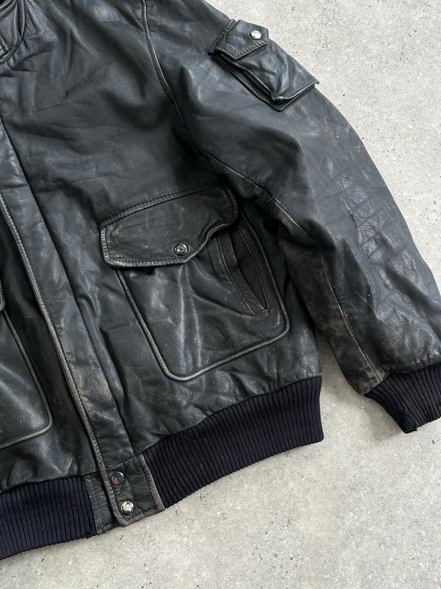 Vintage Distressed Leather Bomber Jacket - M/L