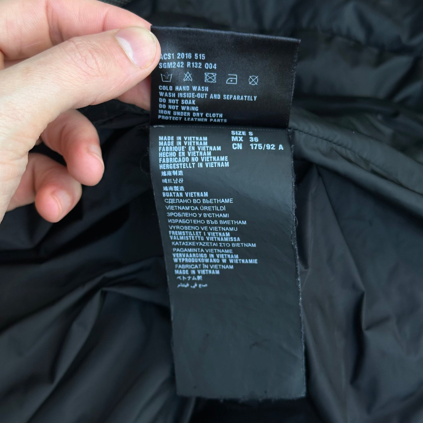 Prada Milano 2016 Nero Black Padded Nylon Windbreaker - S/M