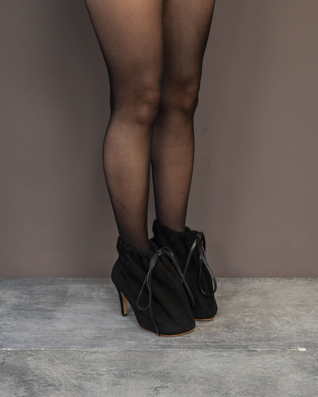 VIVIENNE WESTWOOD ANIMAL TOE SACK BOOTS (EU 37, FITS LIKE 36)