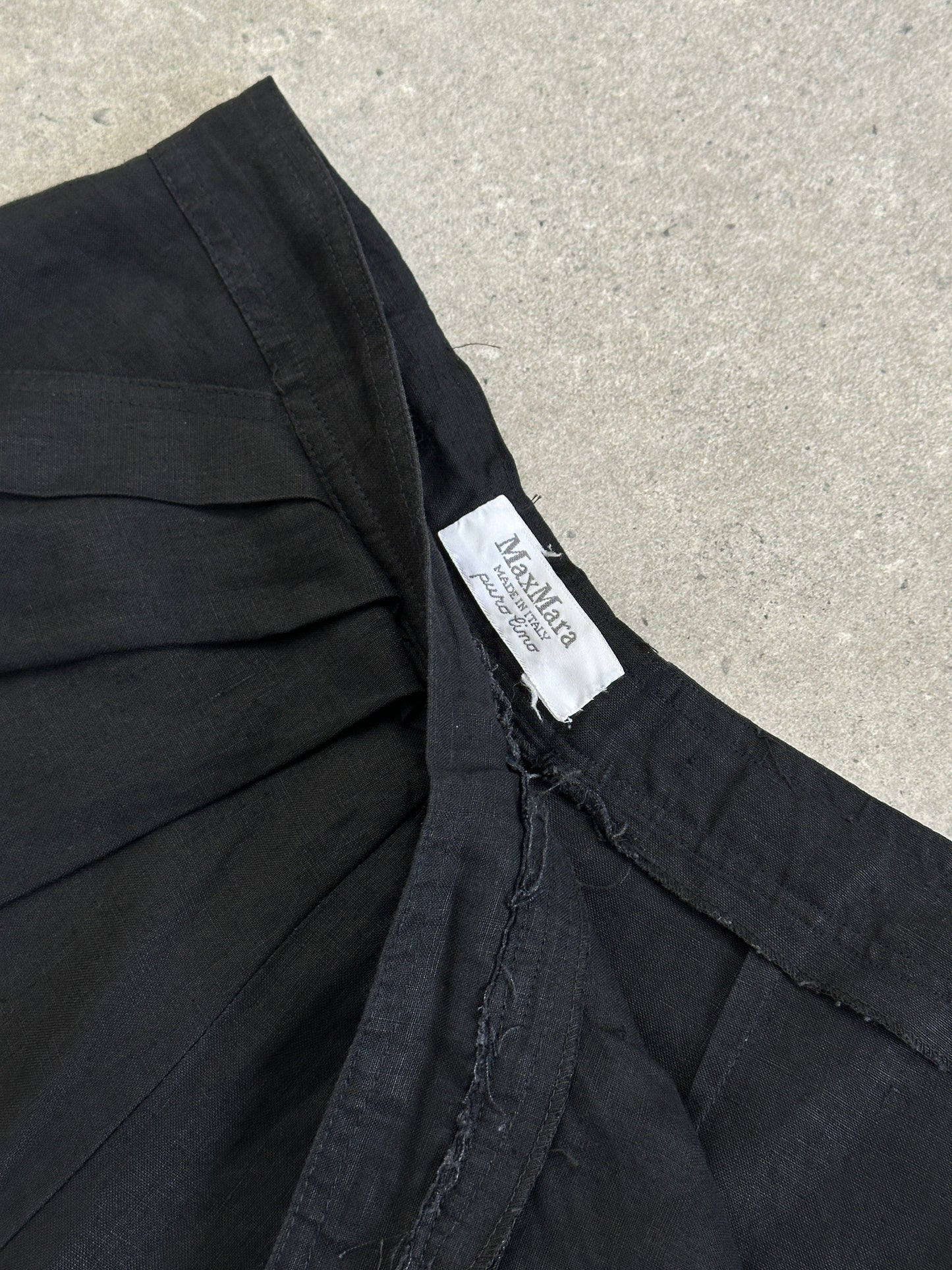Max Mara 1990s Pure Linen Pleated Trousers - W28