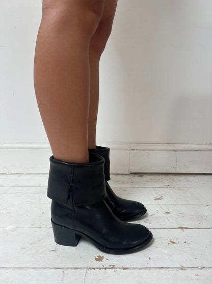 COSTUME NATIONAL ANKLE BOOTS (EU 37) | DEFAULT TITLE, Black