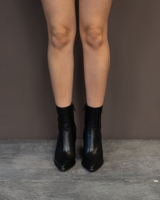 COSTUME NATIONAL WEDGES (EU 37.5)