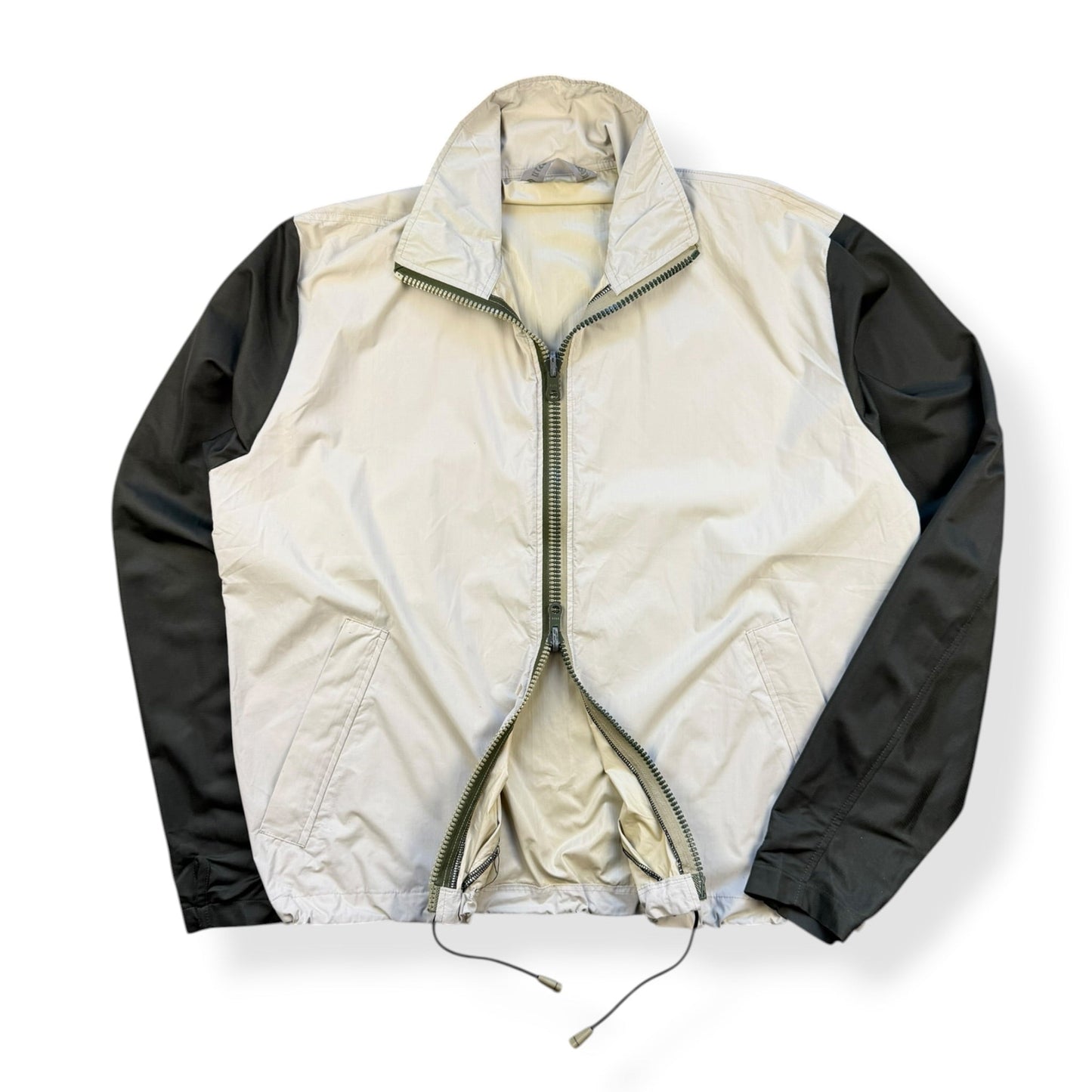https://cdn.shopify.com/s/files/1/0810/5177/9379/files/C8F6E4BB-C2EC-4DAB-99FC-28AB6384DFB1.jpg?v=1775739031